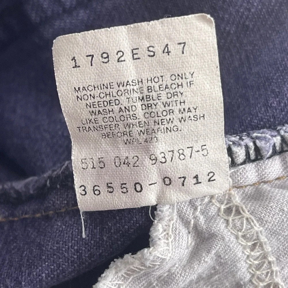 Levi Strauss 550 Mens Purple Denim Shorts Size 38x L Vintage Blue Tab USA Made - Picture 7 of 9